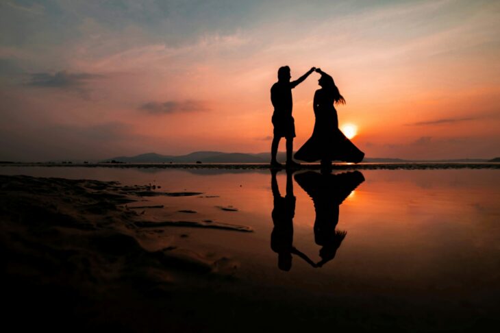 vows-on-the-move-p0vZplFhKYI-unsplash